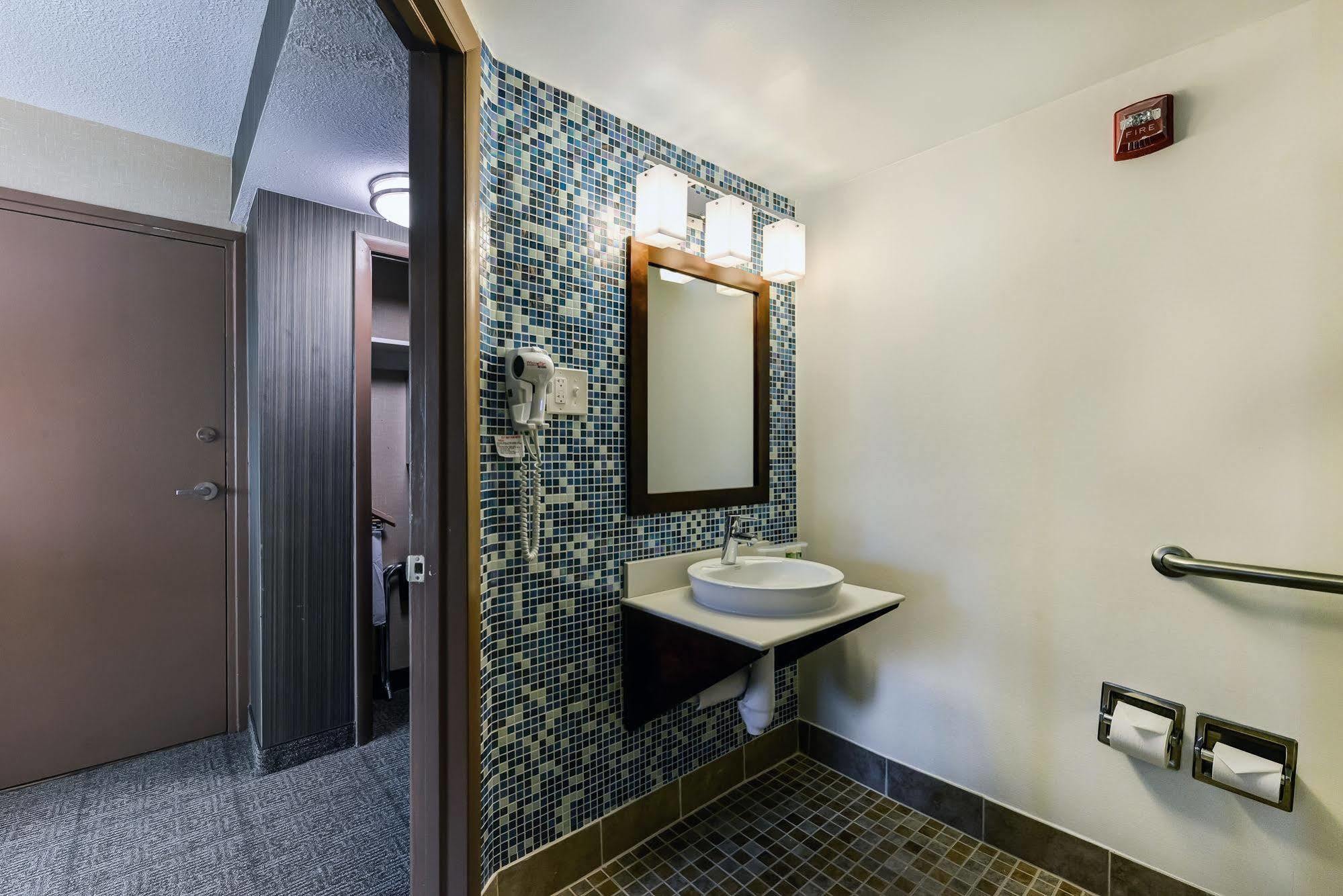 Holiday Inn Express Washington Dc Silver Spring By Ihg Kültér fotó